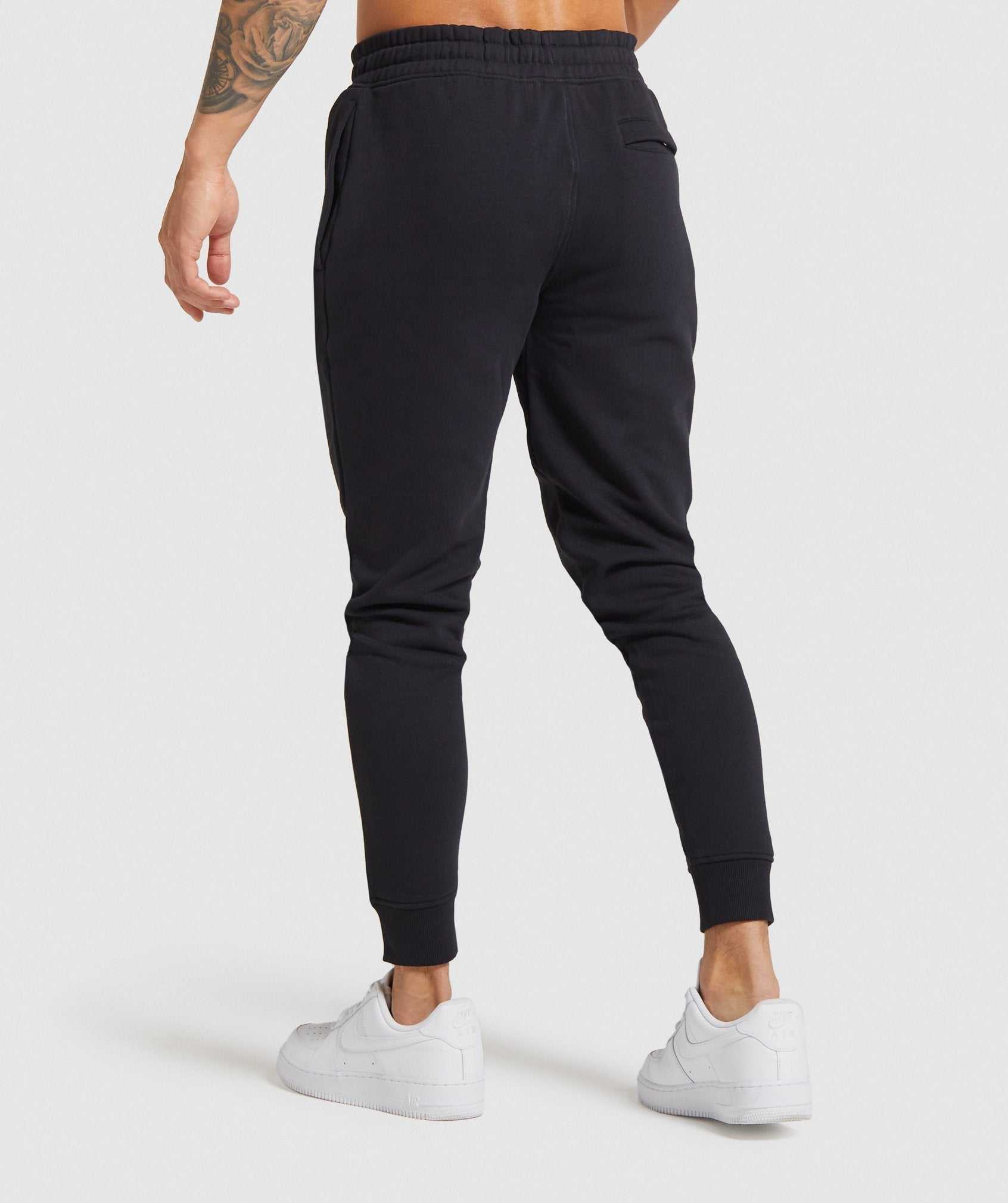 Gymshark Crest Joggingbroeken Zwart | VYLT25670