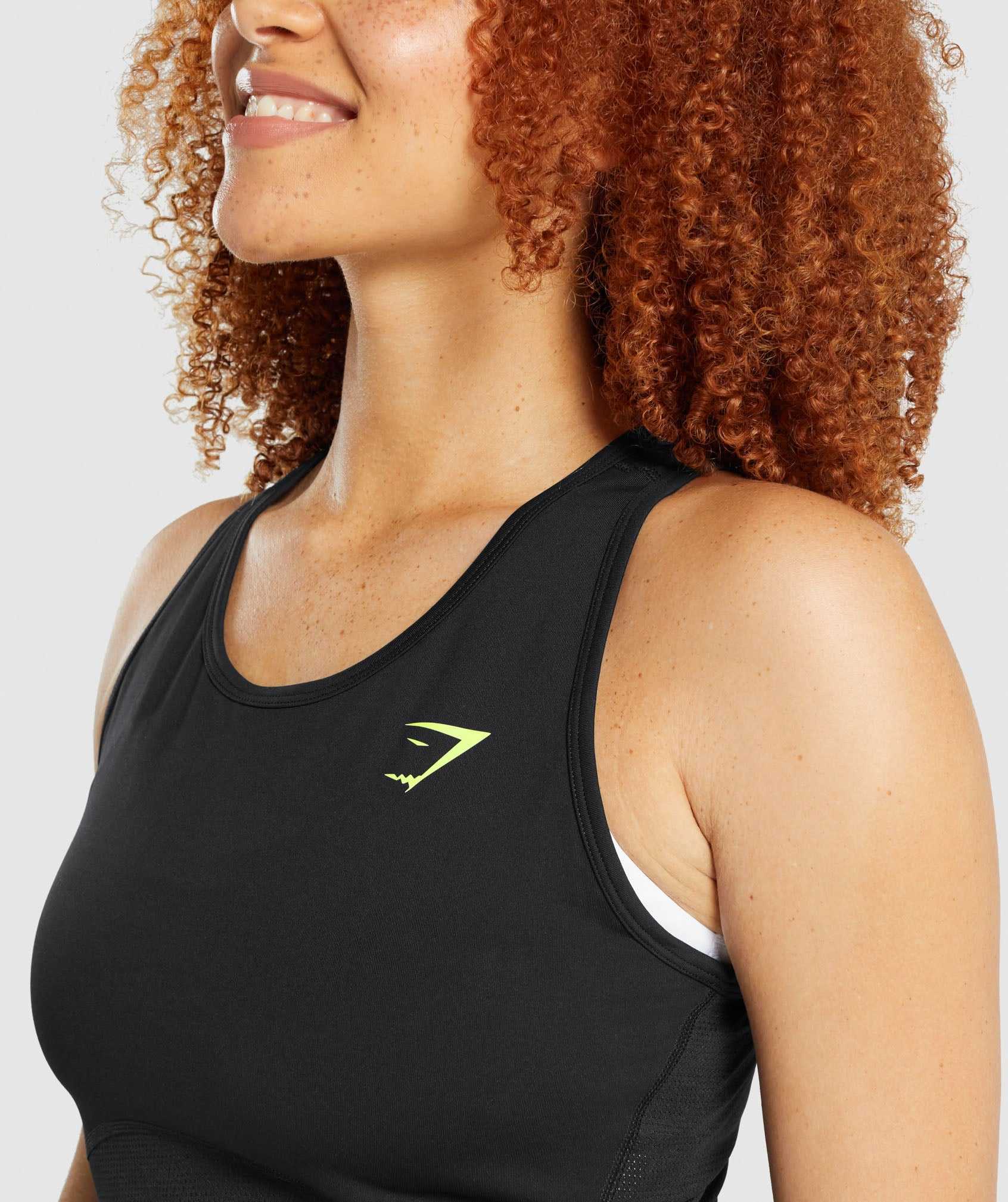 Gymshark Pulse Crop Tanktop Zwart | FDNI39067