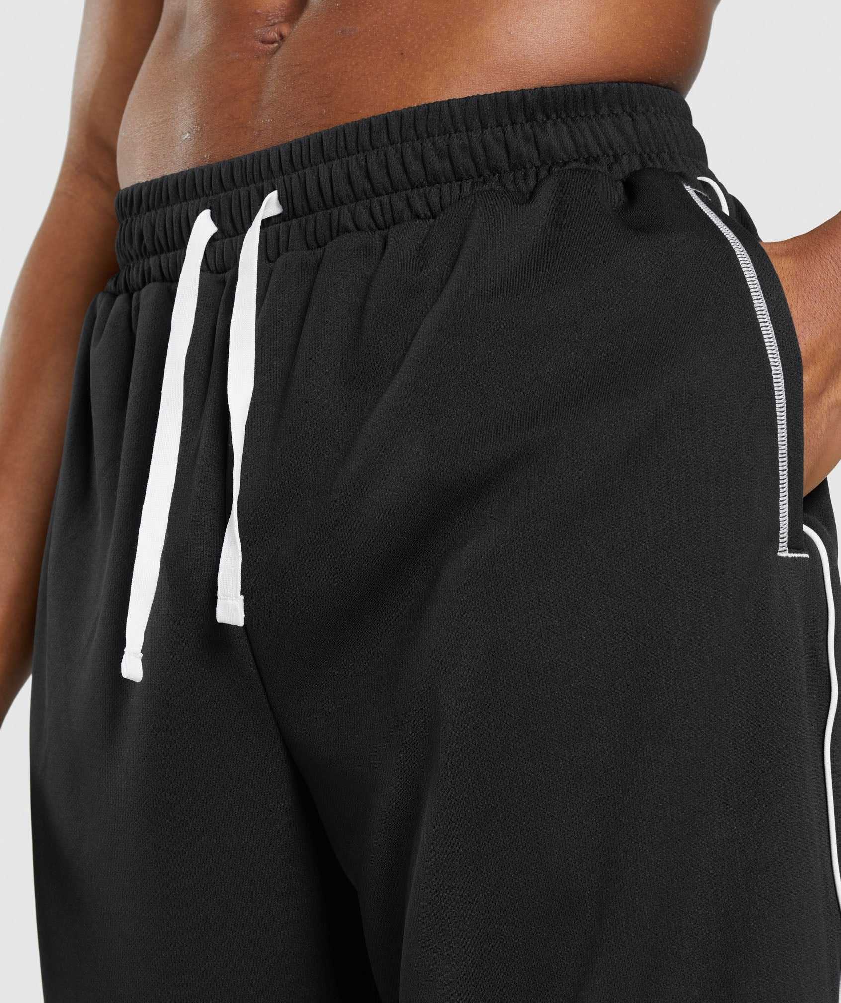 Gymshark Recess Basketball Korte Broek Zwart Wit | FYTL85201